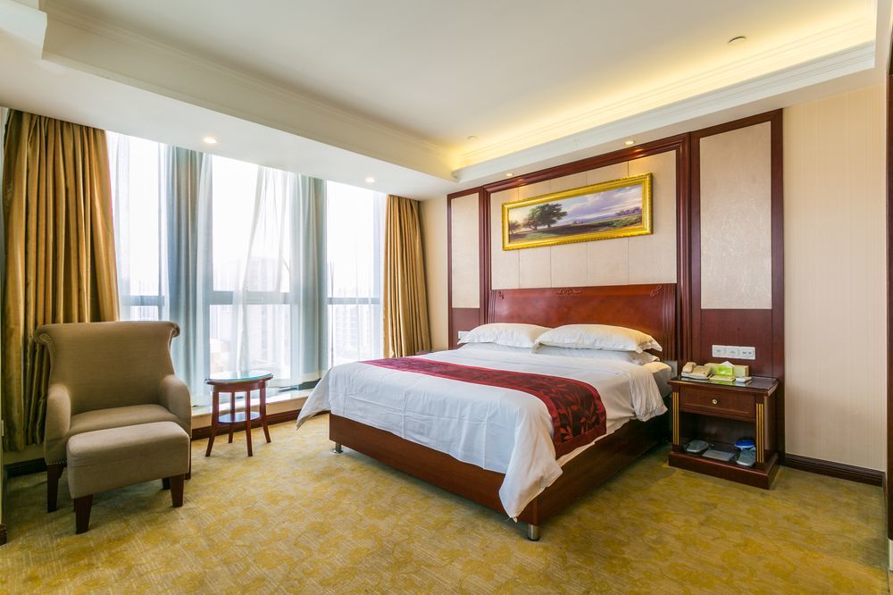 ウィーン インターナショナル ホテル シャンハイ ホンチャオ エアポート ワンダ 上海市 エクステリア 写真